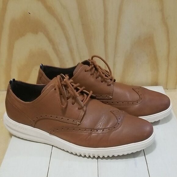 Cole Haan Grand+ Tan/Ivory Leather Wingtip Oxfords Sz 11 - Picture 1 of 8